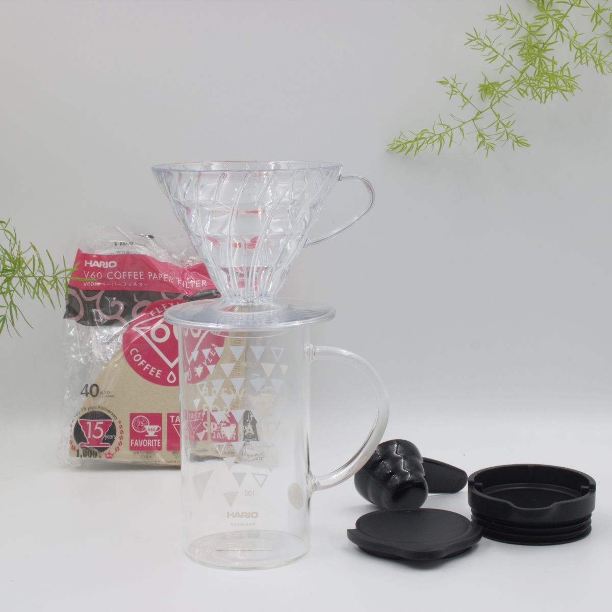 Hario V60 Dripper & Thermocolor Server Set